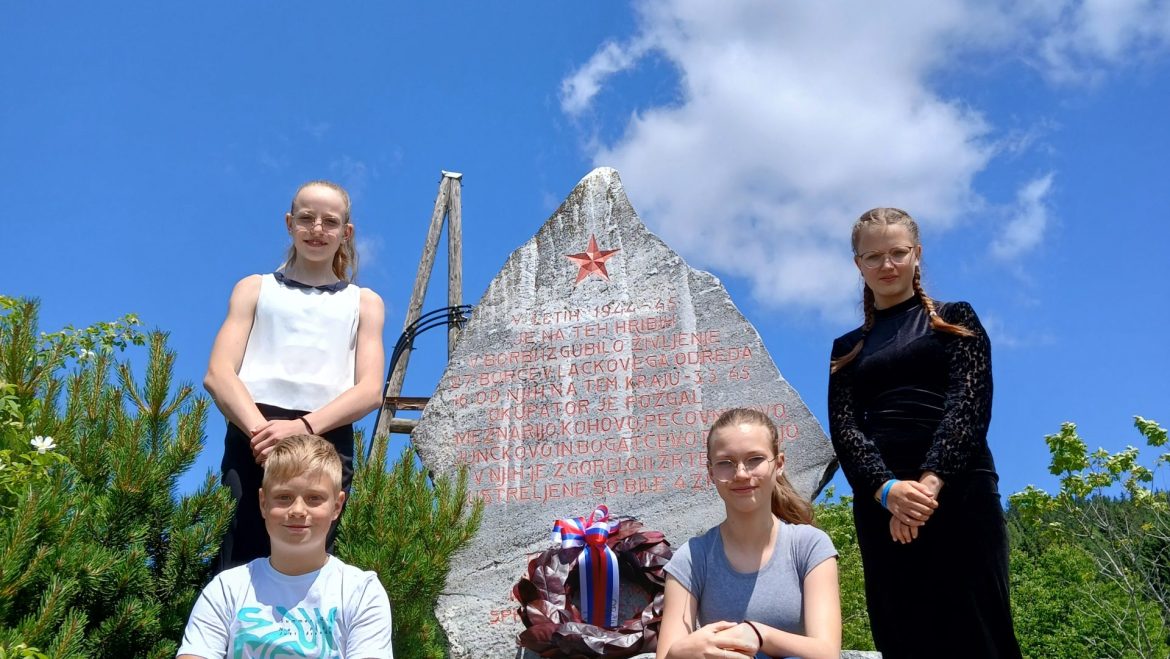 Spominska svečanost ob 80. obletnici poboja partizanov Lackovega odreda pri Junčku