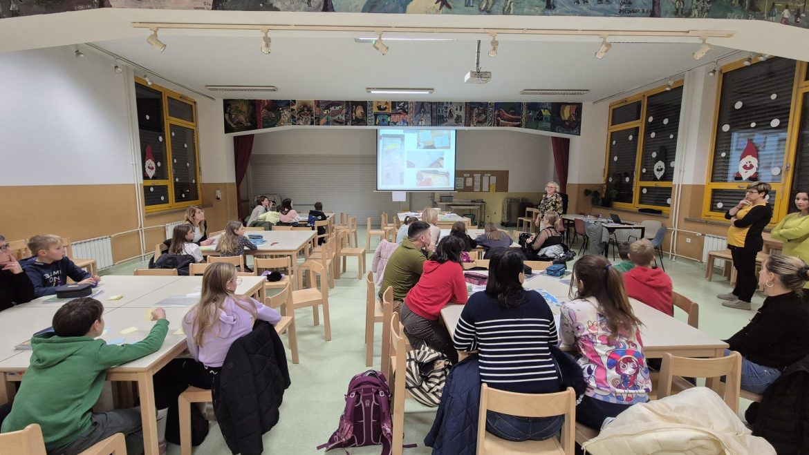 Skupni roditeljski sestanek za starše in učence 5. razredov