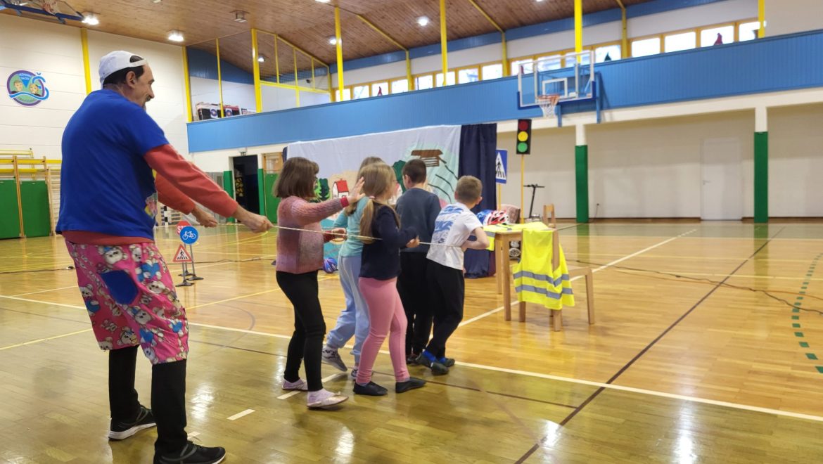 Projekt ”Kolo in e-skiro za varen in čist planet!”