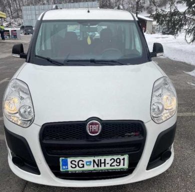 Razpis o javnem zbiranju ponudb za prodajo službenega vozila