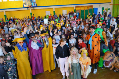 Veselo pustno rajanje v naši telovadnici