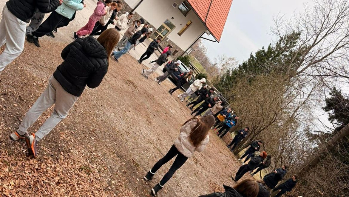 Osmošolci na CŠOD Planinka