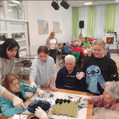 Medgeneracijsko barvanje pirhov